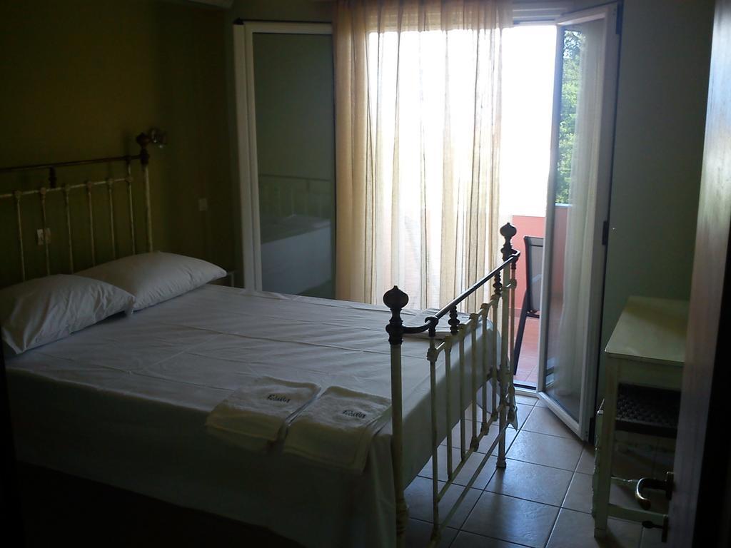 Elaia Resorts Perama  Phòng bức ảnh