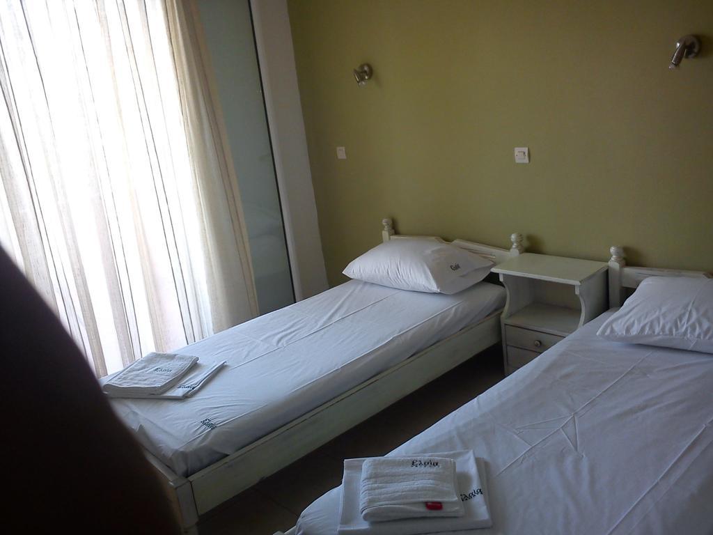Elaia Resorts Perama  Phòng bức ảnh